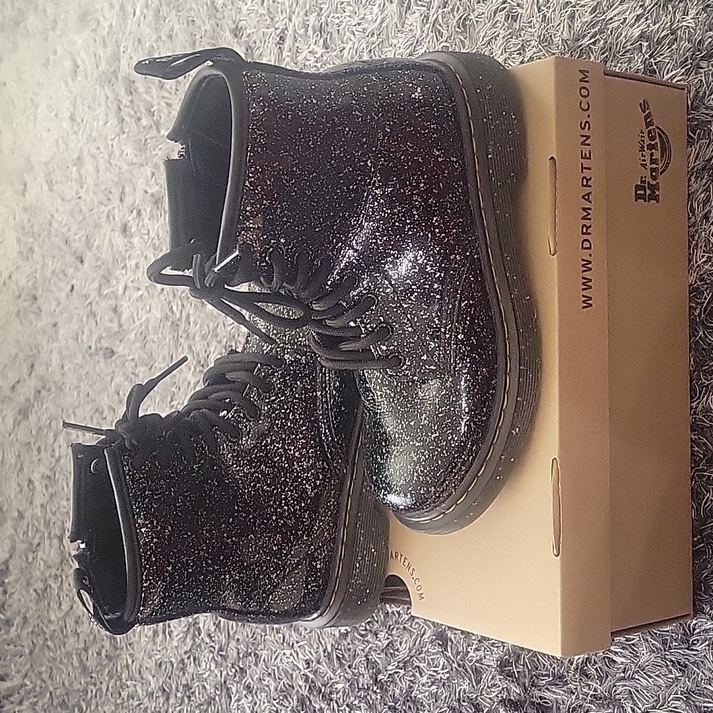 Dr. Martens girls Cosmic Glitter boots